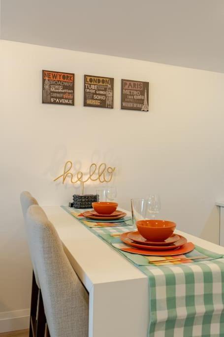 Luxury New Spacious - Country Hills,